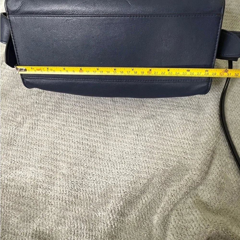 Rebecca minkoff navy and gold leather purse with tassel zipper - Picture 11 of 12